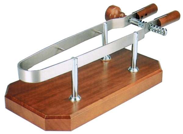SCHINKENHALTER MIT HOLZPLATTE Fläche: 45 cm x 24 cm